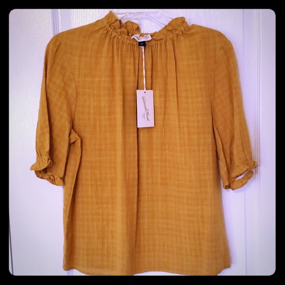 Top - Picture 1 of 2